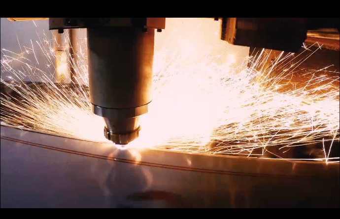 Laser Bearbeitung 